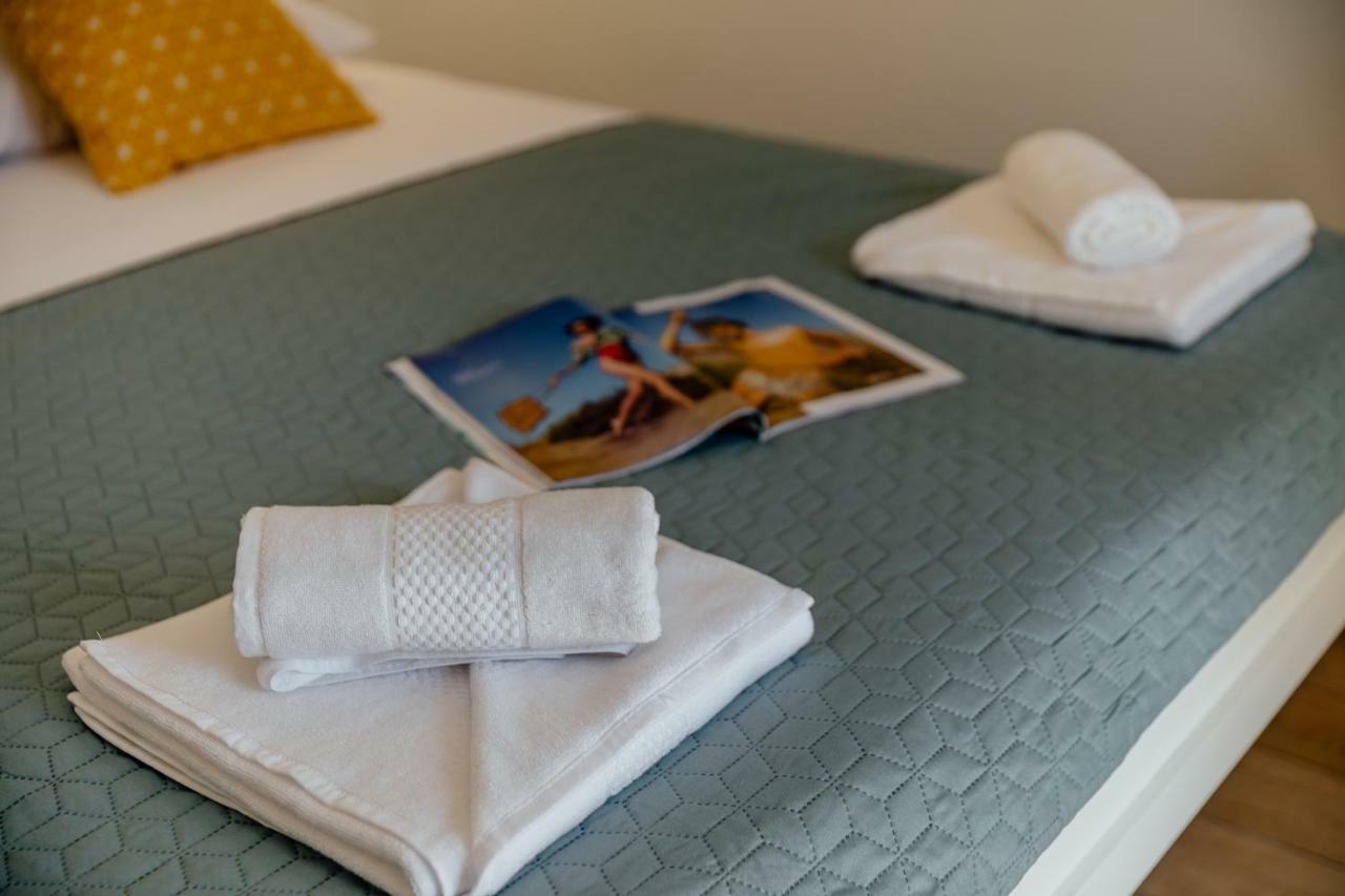 Conborgo Apartments Kumbor Eksteriør bilde