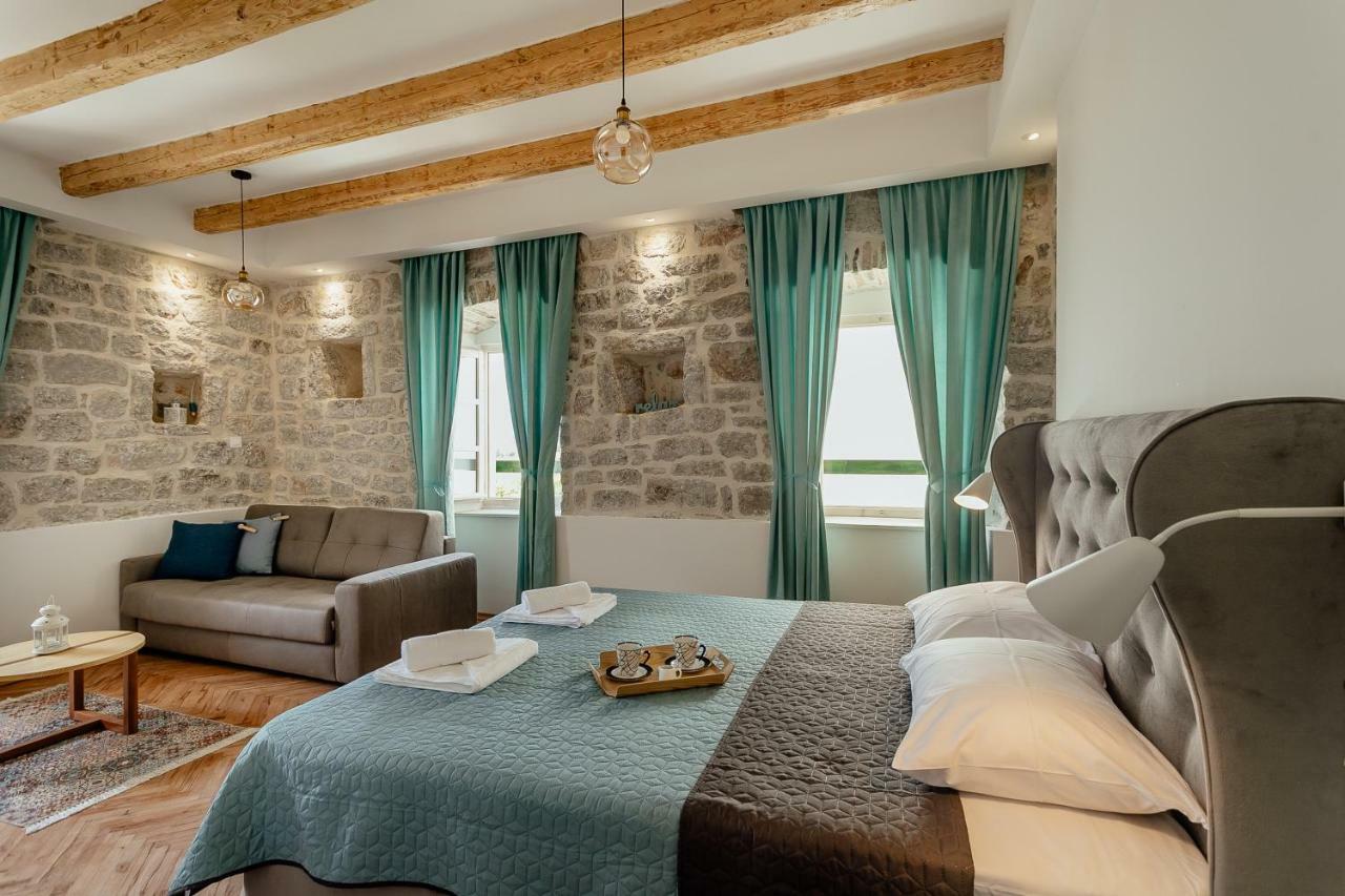 Conborgo Apartments Kumbor Eksteriør bilde